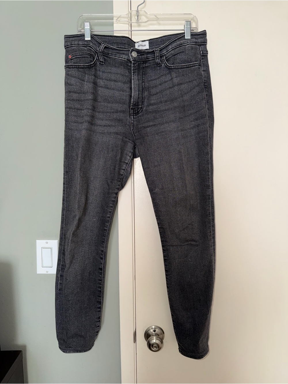 Hudson Jeans Skinny Jeans in Charcoal Black